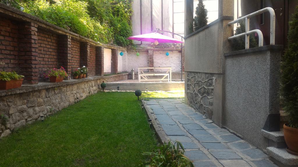 Best Rest Guest House Plovdiv Buitenkant foto